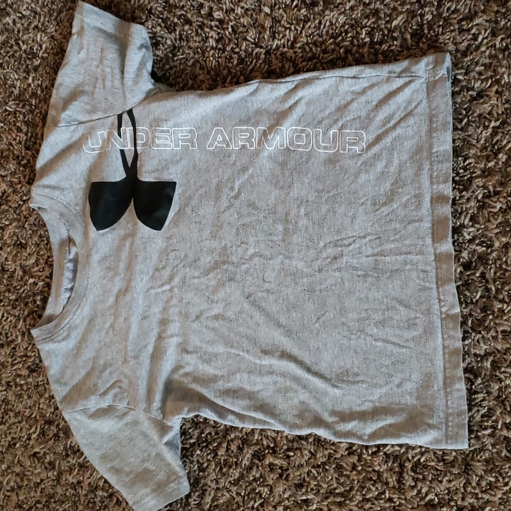Boys Under Armour Tshirt